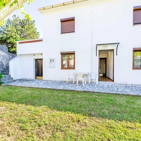 Apartman Adora A2b Baška