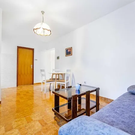 Adora A2b Apartman